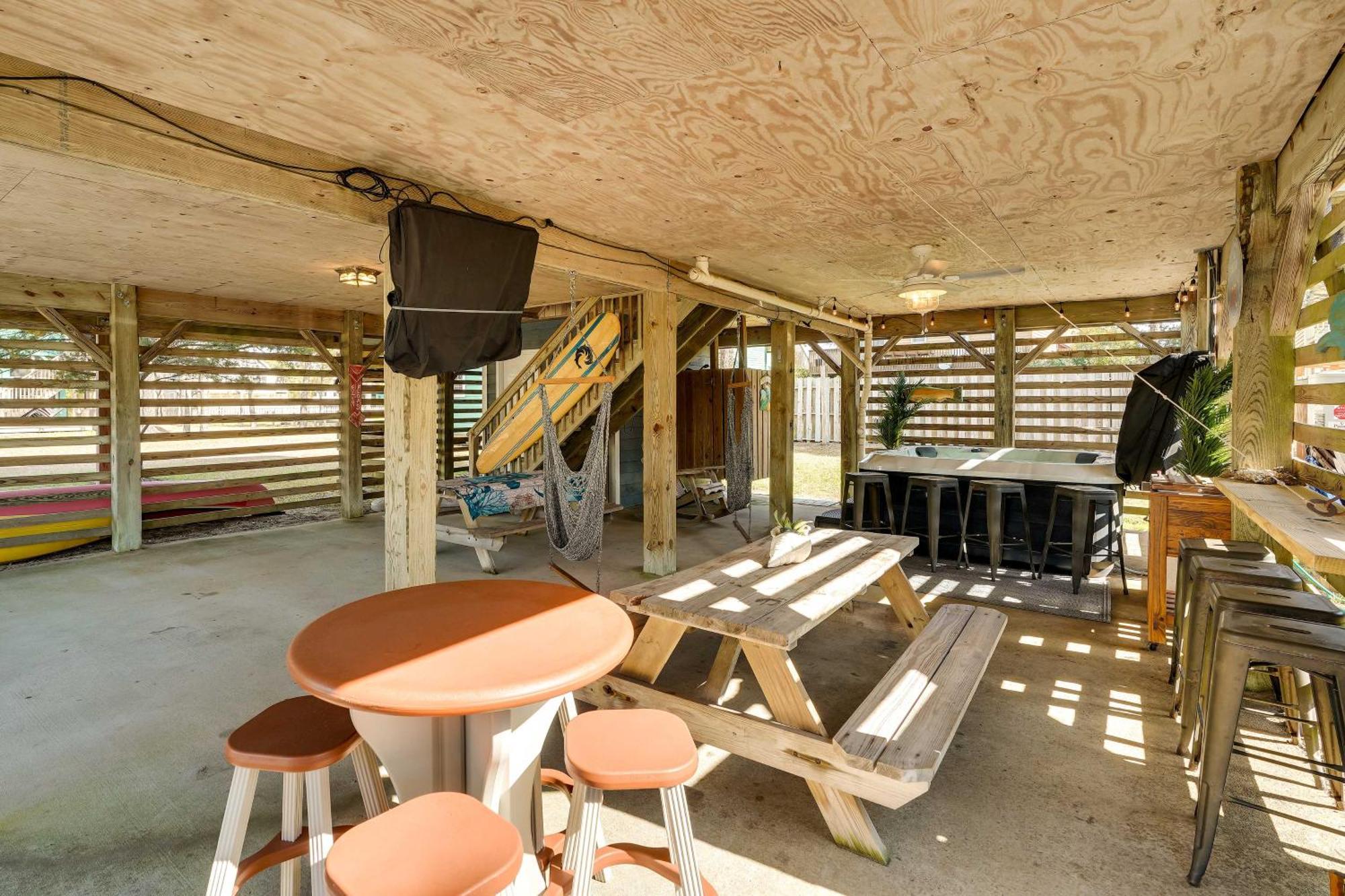 Dunn Dreamin Hot Tub, Pirate Fort, And Fire Pit! Nags Head Bagian luar foto
