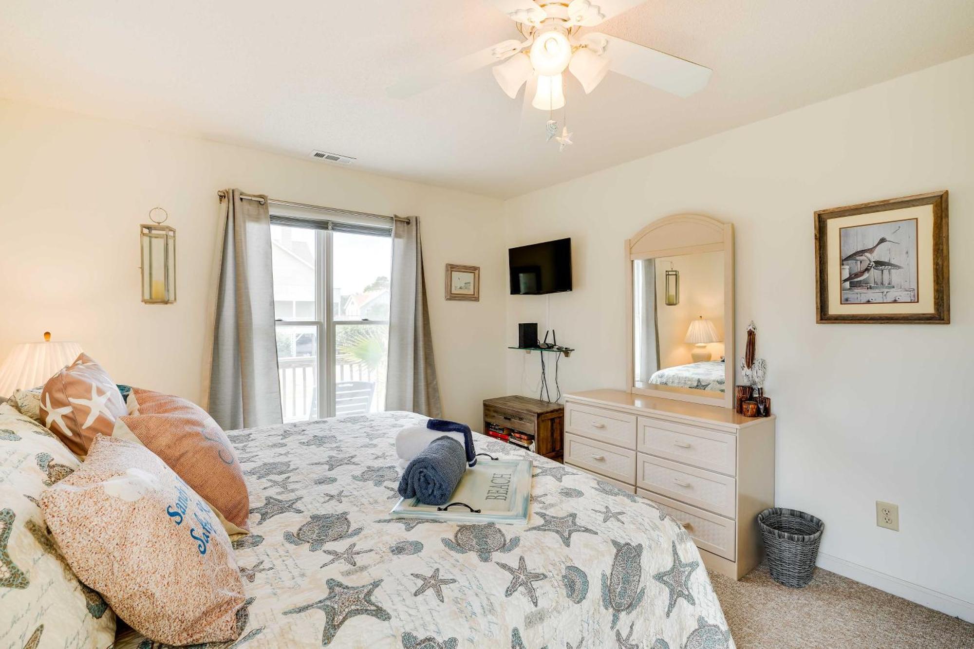 Dunn Dreamin Hot Tub, Pirate Fort, And Fire Pit! Nags Head Bagian luar foto